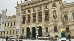 Im Feber wählt der Universitätsrat dann den künftigen Rektor