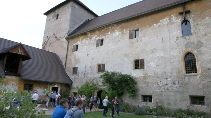 Am Freitag ging in der altehrwürdigen Herzogburg in St. Veit ein tolles Konzert über die Bühne.