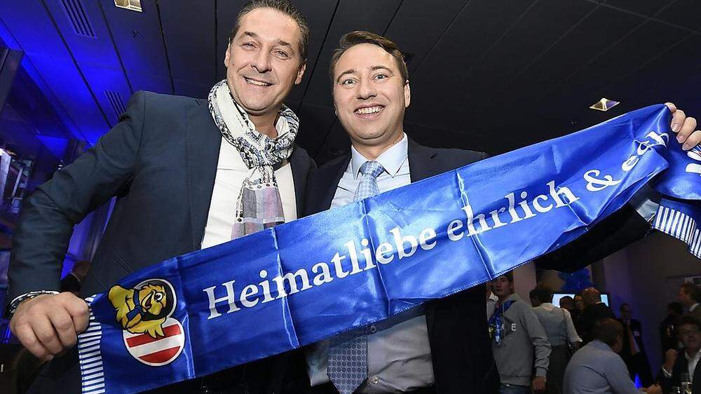 FPÖ-Bundesparteiobmann Heinz-Christian Strache und FPÖ-Spitzenkandidat Manfred Haimbuchner