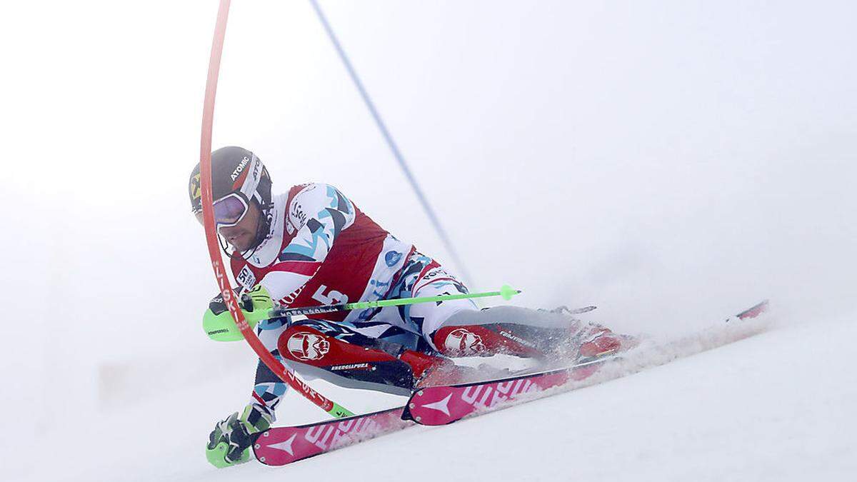 Marcel Hirscher ist auch von einer Mittelohrentzündung un schlechter Sicht nicht zu stoppen