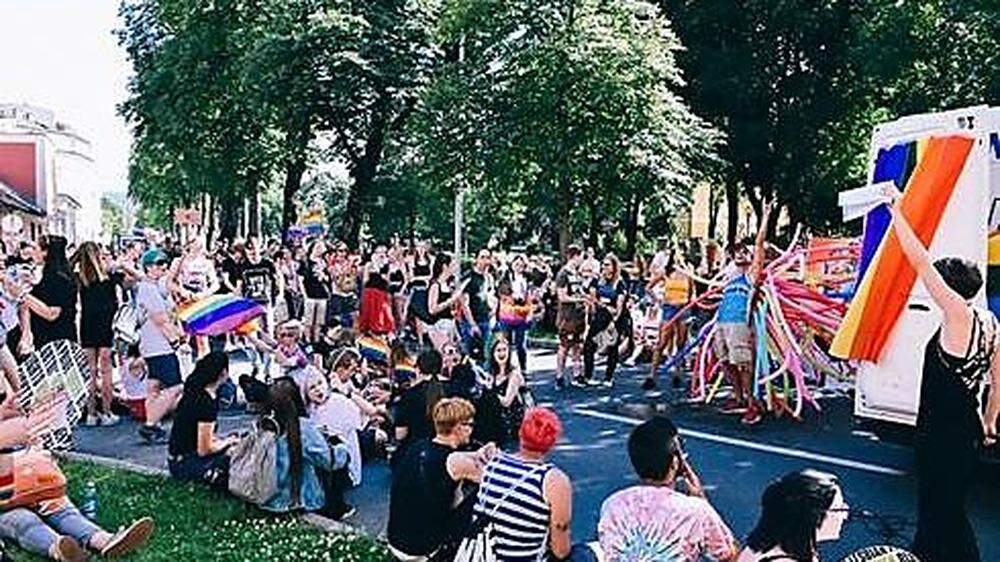 400 Besucher kamen 2018 zur Regenbogenparade