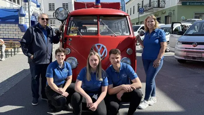Letzten Samstag verwandelte sich der Fürstenfelder Hauptplatz in ein Mekka für Autoenthusiasten und all jene, die sich für die neuesten Automodelle und Trends interessierten.