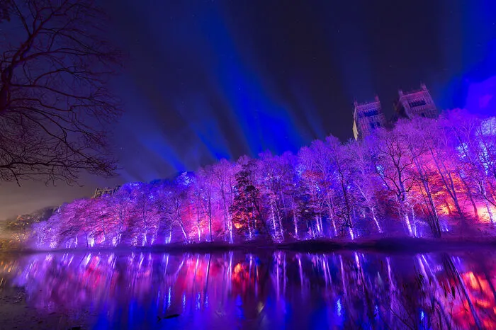 Die Installation "Frequenzen" beim Lichtfestival in Durham (England)