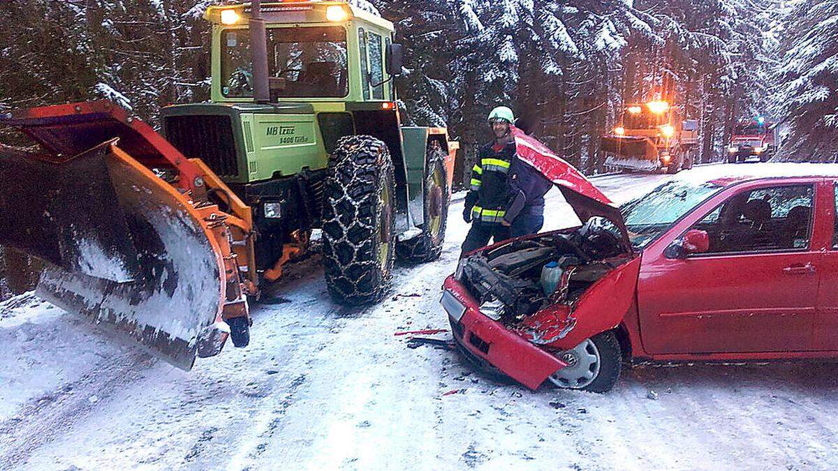 An dem Auto entstand Totalschaden, Personen kamen nicht zu Schaden