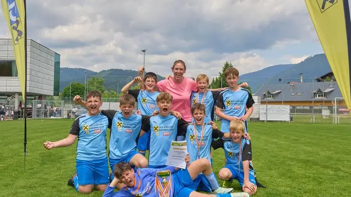 Die VS Landskron gewann das Finale mit 6:5 im Siebenmeterschießen ...