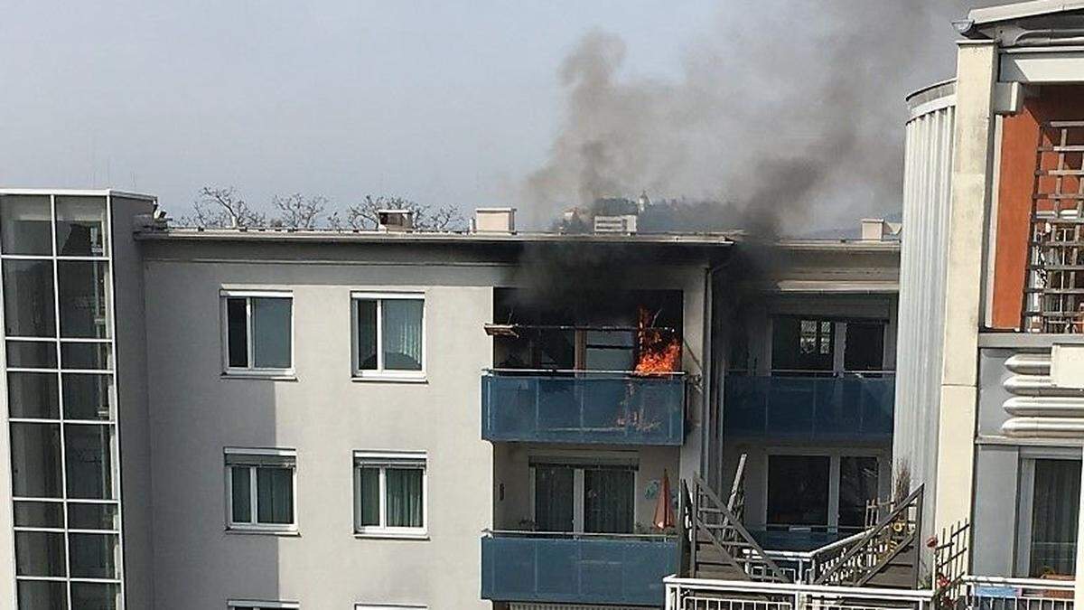 Spektakulärer Brand in Graz