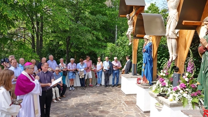 Die Kreuzigungsgruppe am Büchlberg