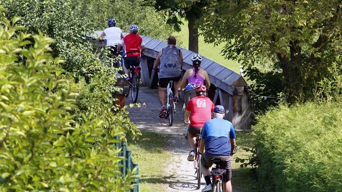 Radsportbegeisterte aus Nah und Fern hatten sich bei der „Fantastischen Radtour" auf ihr Rad gesetzt.