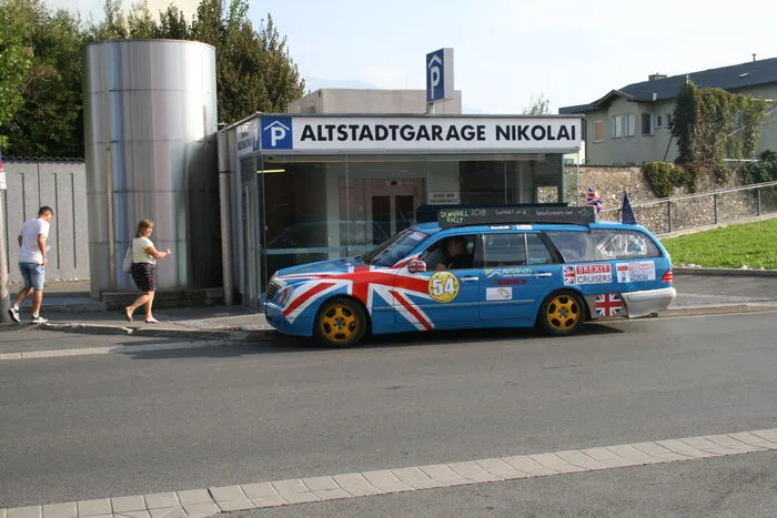 Klicken Sie sich durch die Fotos