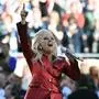 Lady Gaga sang schon 1016 beim Finale des Super Bowls die Hymne