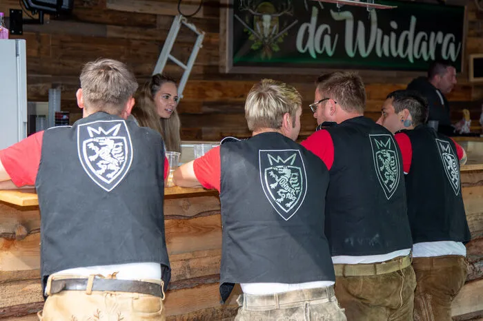 Klicken Sie sich durch die weiteren Bilder!