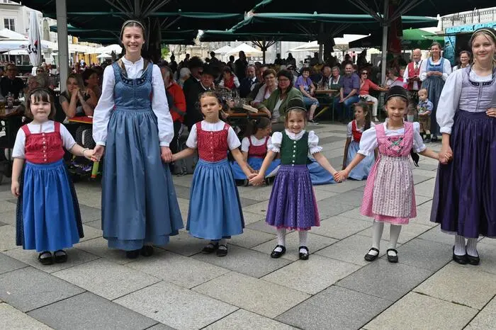 Klicken Sie sich durch die weiteren Bilder!