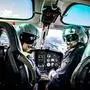 Pilot Ottmar Karner (rechts) hat heute Flug-Operator Horst Wohlgemuth an seiner Seite