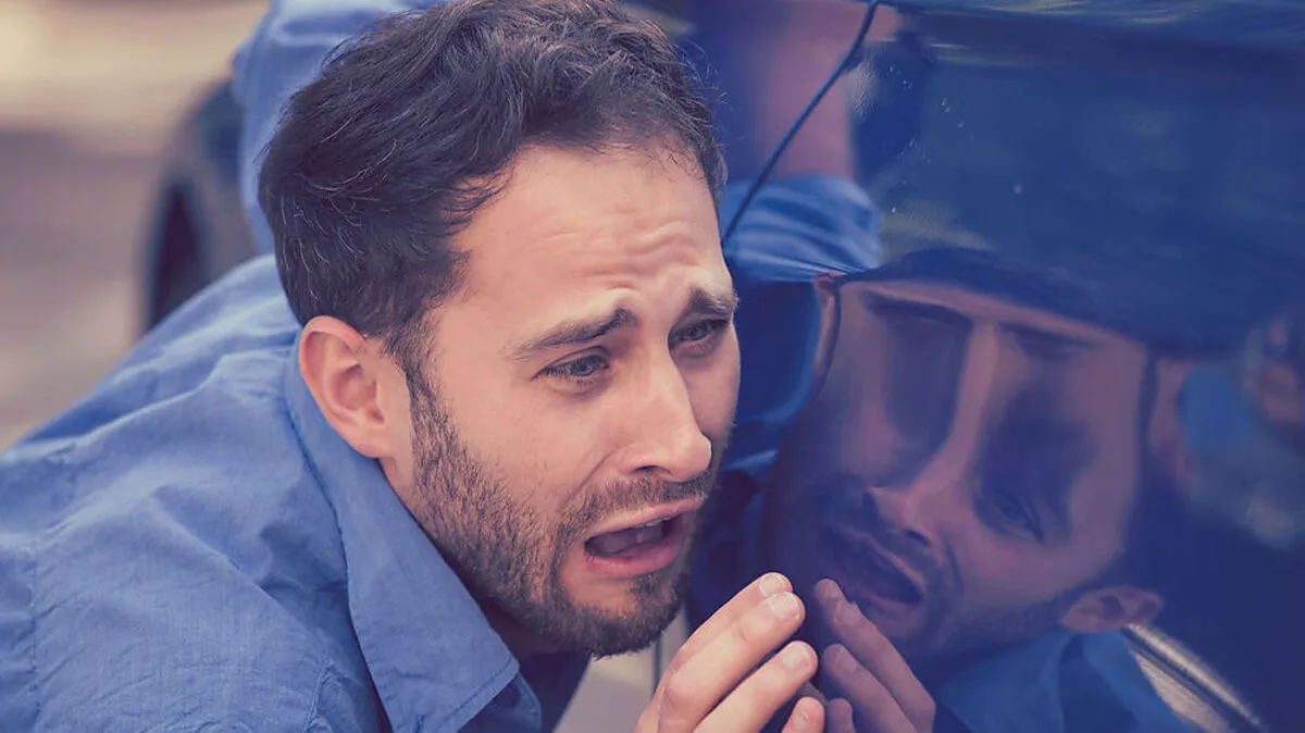 Für viele Autobesitzer beginnt das neue Jahr mit einer Delle oder Kratzern im Lack