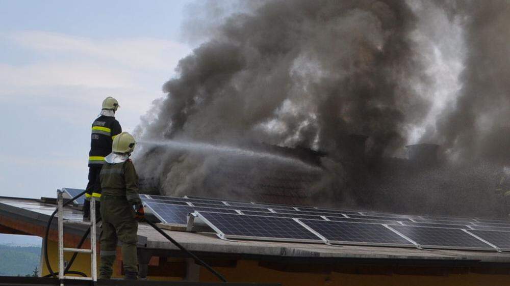 Neue Fotovoltaikanlagen sind „brandsicher“ 