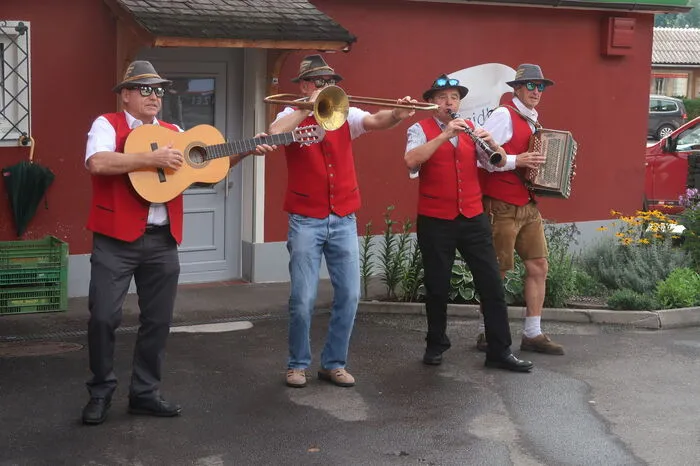 Das "Stoakogler"-Double hat für den Chef-Bäcker aufgespielt.
