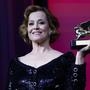 Sigourney Weaver mit ihrem „Leone d‘Oro“