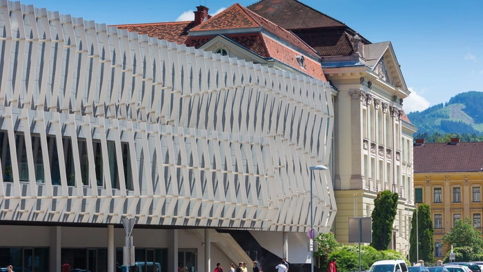 Die Delta Akademie richtet sich an ausgewählte Studierende der Montanuniversität Leoben. Sie bekommen eine hochwertige Zusatzausbildung zur Nachwuchsführungskraft.