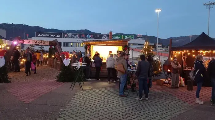 Die Herbst-Ainova 2023 lockte so viele Besucherinnen und Besucher wie schon lange nicht mehr nach Zeltweg.