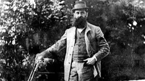 Theodor Herzl mit seinem Fahrrad um 1900 in Altaussee