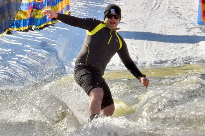 Mit viel Schwung ging es über die Wasserfläche