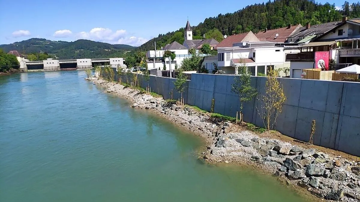 Der Hochwasserschutz soll trotz der Mehrkosten bis zum Jahr 2024 fertiggestellt sein