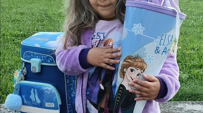 Palina Anna besucht die Volksschule Weizberg. Laden sie hier Ihr Taferlklasslerfoto hoch.