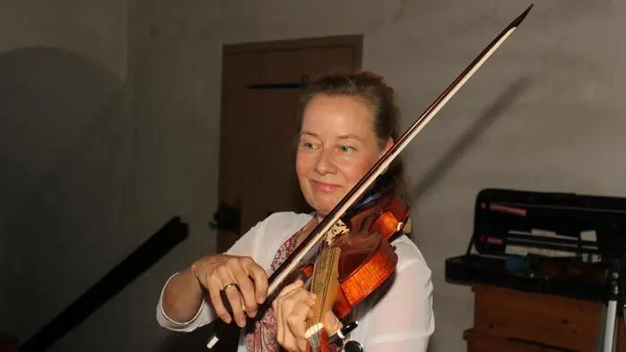 Nach der Sommerpause wurde die beliebte Konzertreihe Musica Sacra in der Pfarrkirche St. Andreas im Lipizzanergestüt Piber unter dem Motto „Flöte, Violine & Orgel“ fortgesetzt.