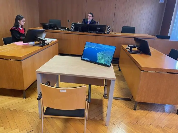 Der Vater des Mädchens erschien nicht vor Gericht