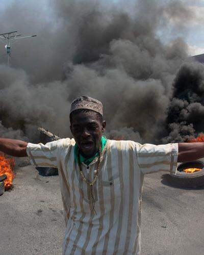 Haiti | Im Inselstaat Haiti herrscht politisches Chaos.