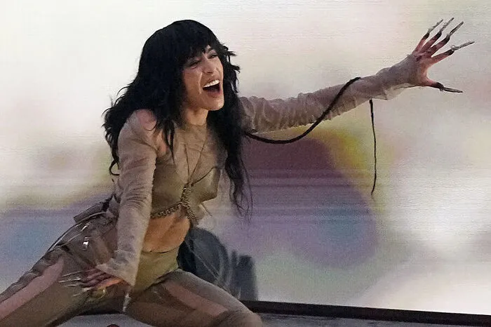 Schwedin Loreen mit "Tattoo": Hat sich seit dem Sieg 2012 nicht die Fingernägel geschnitten, scherzte ORF-Kommentator Andi Knoll