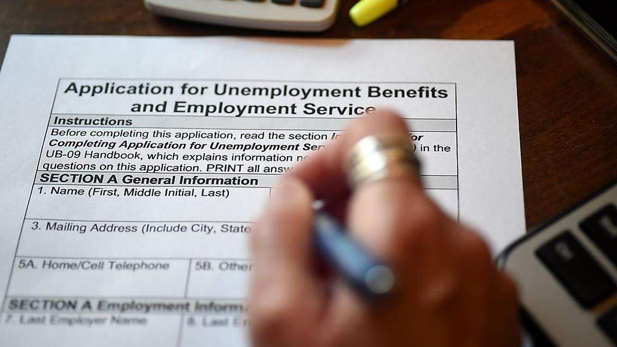 Die Erstanträge auf Arbeitslosenunterstützung steigen in den USA weiterhin rasant an