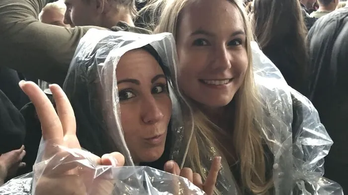 Ein heftiger Regenguss sorgte für eine kurze Unterbrechung ...
