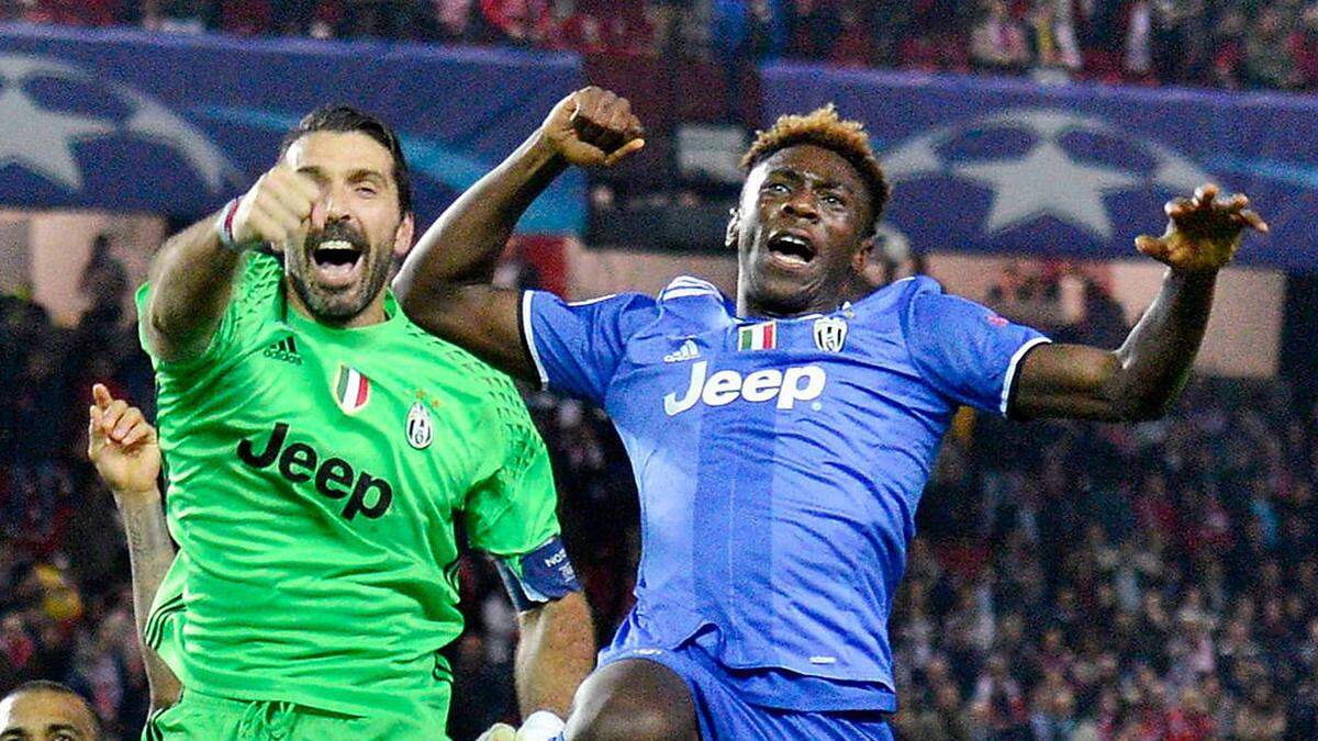 Direkt neben Gianluigi Buffon jubelte Moise Kean nach dem Gruppenphasen-Sieg gegen Sevilla