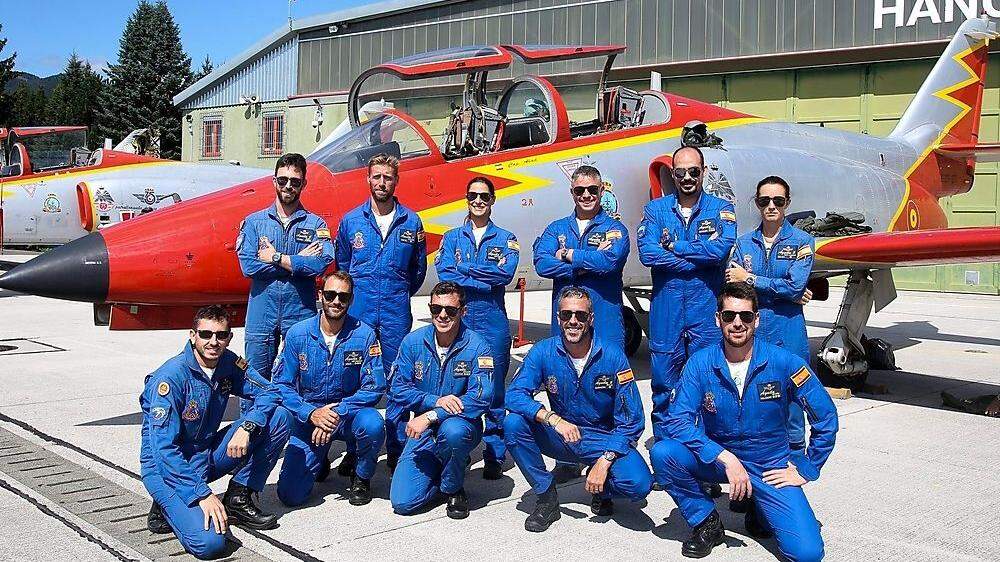 Die Patrulla Águila aus Spanien flog bereits am Dienstag ein - bei blauem Himmel