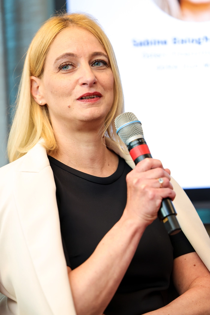 Sabine Balogh-Preininger, FMA Österreich, DORA-Hub