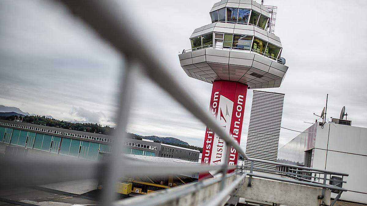 Ein Schwede rastete am Flughafen aus, weil er Mietwagen nicht bekam