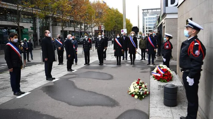 Fünf Jahre nach den verheerenden Terroranschlägen von Paris vom 13. November 2015 mit 130 Todesopfern: Die Trauer ist in Frankreich nach wie vor groß.