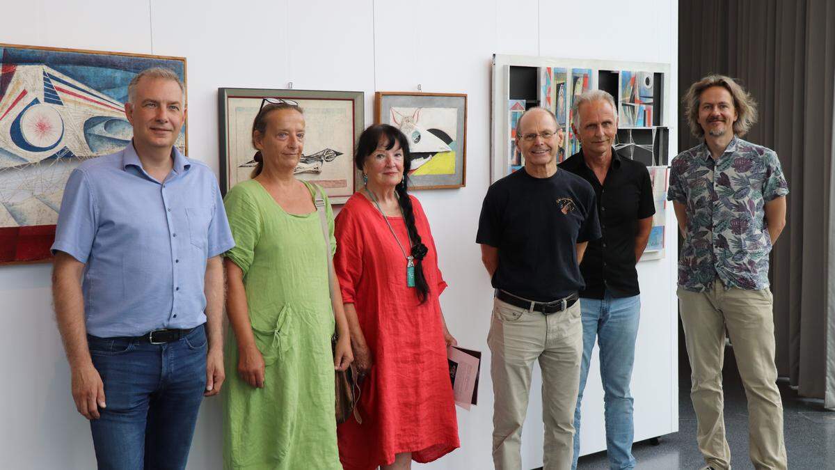 Kunsthaus-Chef Johann König, Tochter des Künstlers Mirjam Rogler, Anna Rogler-Kammerer (Ehefrau des Künstlers), Kulturreferent Oswin Donnerer, Kurator Günther Holler-Schuster und Georg Gratzer