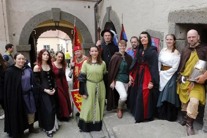 Natürlich durften die historischen Kostüme beim Riegersburg Opening nicht fehlen
