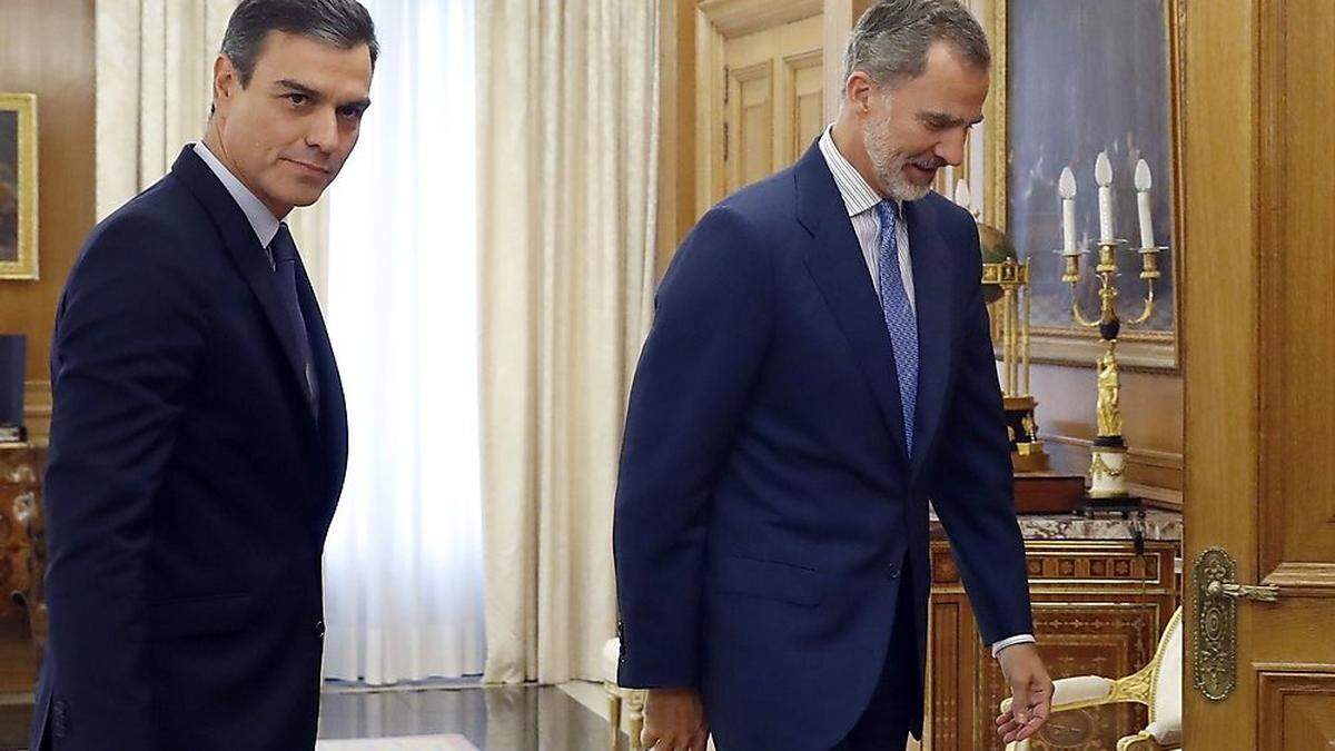 Pedro Sanchez (L) trifft König Felipe VI 