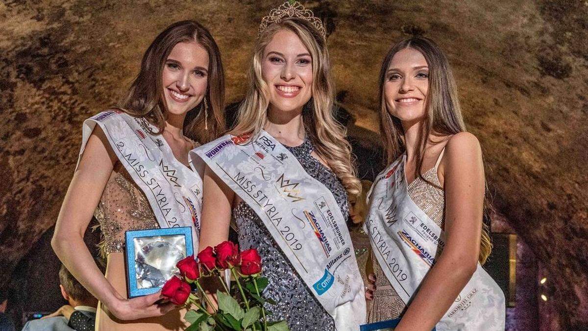 Larissa Robitschko (Mitte) ist die neue Miss Styria, auf Platz zwei kam Lisa Fogel (links), Dritte wurde Birgit Kogler