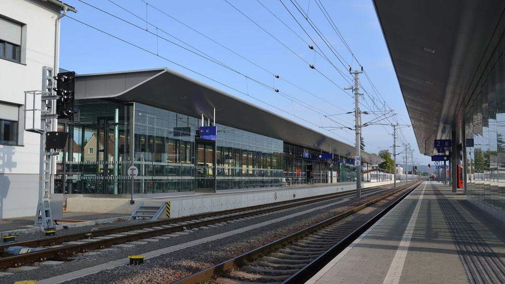 Am Leibnitzer Bahnhof wäre durch die Baustelle Schienenersatzverkehr angesagt