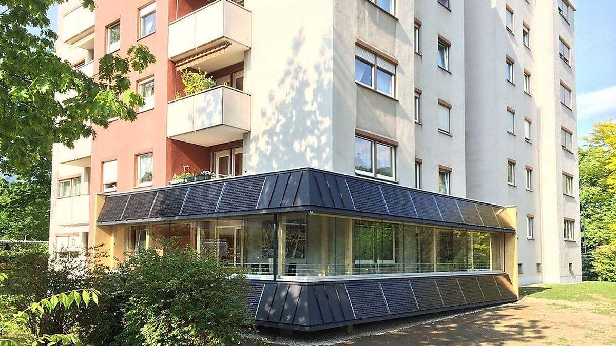 Das Musterstück für das Projekt Sonneninsel bei einem Wohnhaus der Stadtgemeinde Leoben in der Pebalstraße