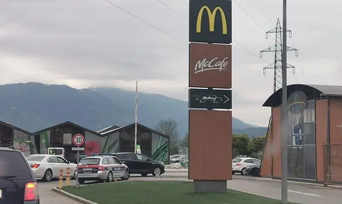 In Villach musste auch die Polizei anrücken