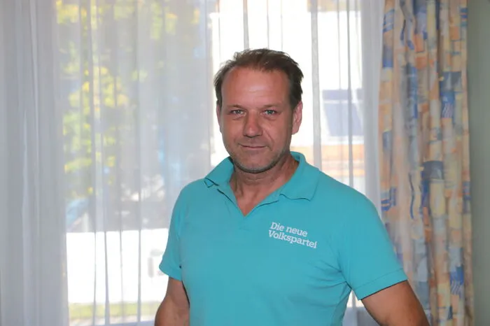Auch Andreas Herz, Spitzenkandidat der ÖVP im Bezirk Voitsberg, wartete gespannt auf die erste Hochrechnung.