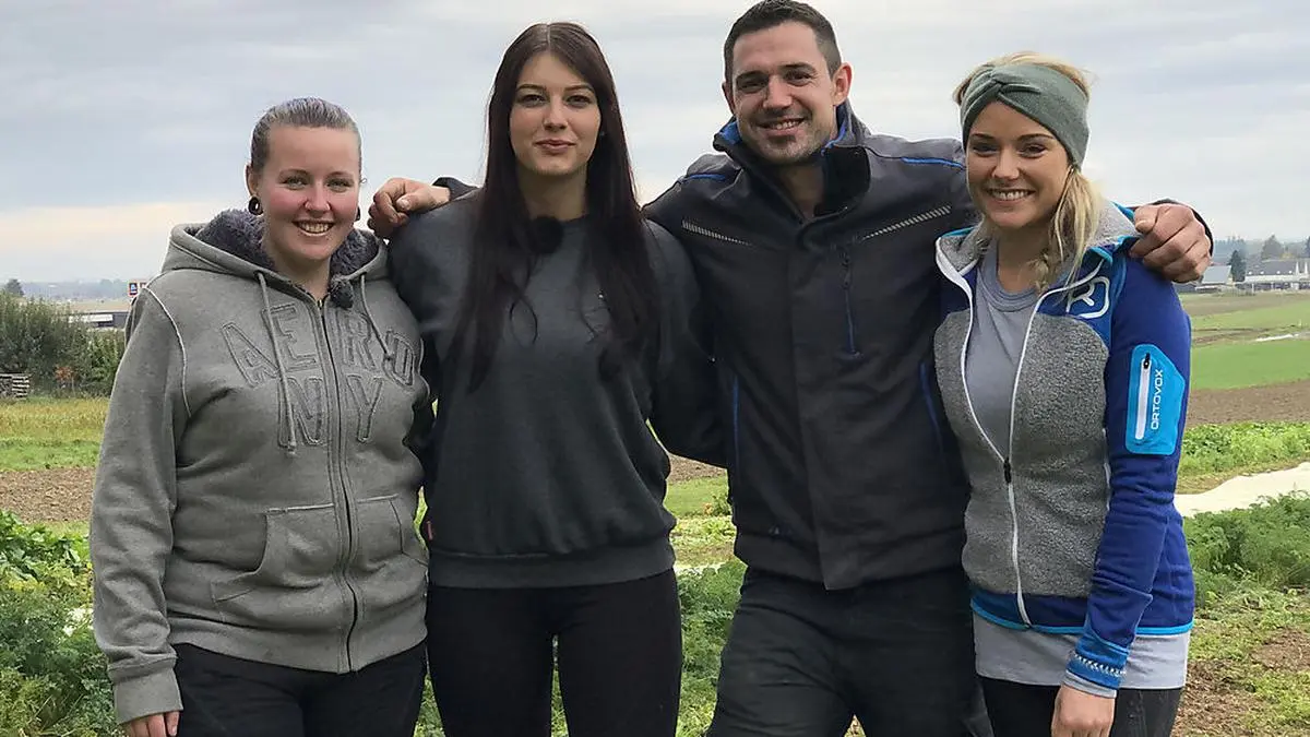Gemüsebauer Hannes mit Laura, Stefanie und Franziska