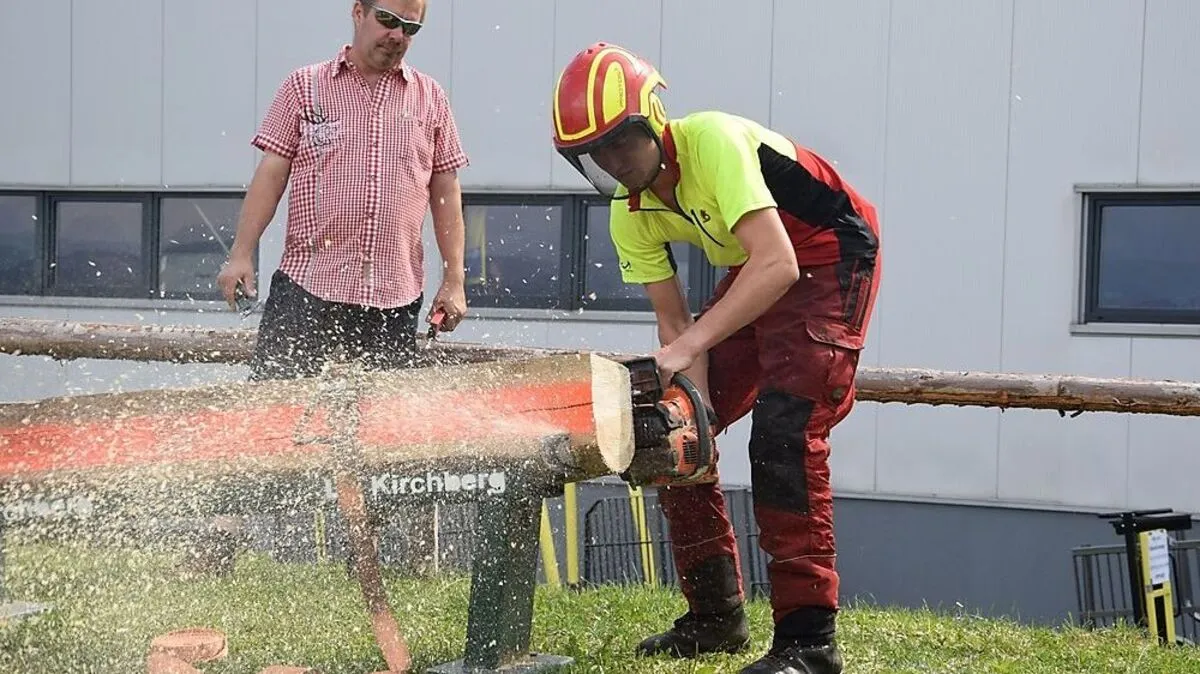 Fingerfertigkeit und Feingefühl waren gefragt