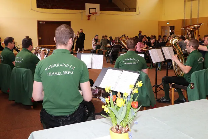 Musikalisch sorgten die Dorfmusikanten Himmelberg unter Leitung von Jakob Ebner und Obmann Harald Faschinger für Stimmung im Kultursaal.