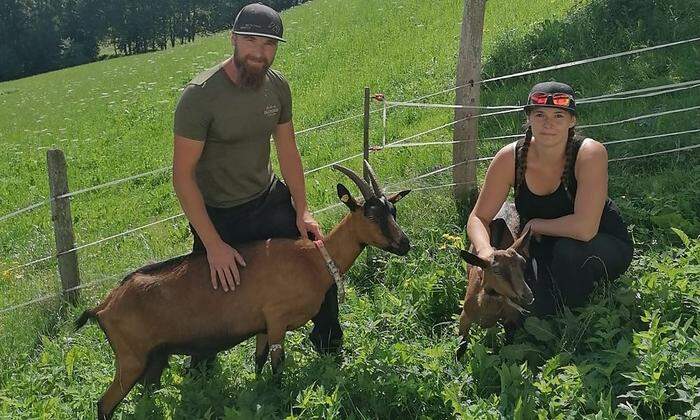 Ziegenbesitzer Andreas und Jenny Knauß